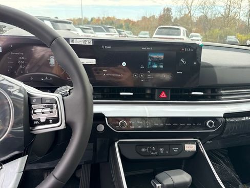 New 2026 Kia Carnival SX Prestige image 16