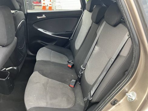 Used 2014 Hyundai Accent GS FWD image 25