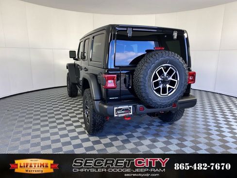 New 2026 Jeep Wrangler Unlimited Rubicon w/ Steel Bumper Group image 5