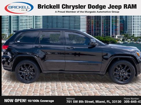 Used 2020 Jeep Grand Cherokee Altitude RWD image 6
