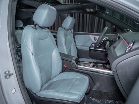 New 2026 Mercedes-Benz GLA 35 AMG 4MATIC image 14