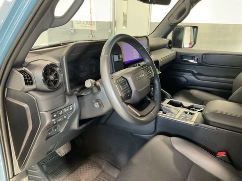Used 2024 Toyota Land Cruiser image 9