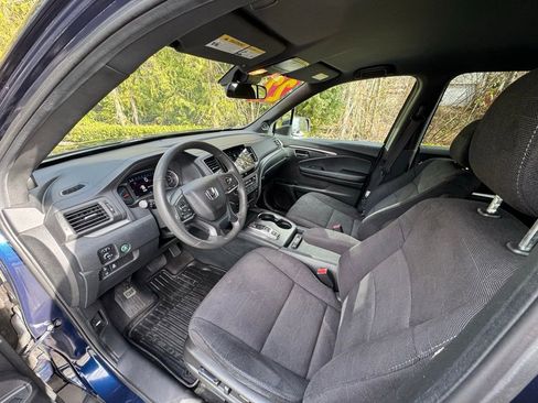 Used 2022 Honda Pilot Sport image 4