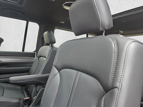 New 2026 Jeep Grand Wagoneer 4WD w/ Premium Group I image 16