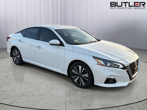 Used 2021 Nissan Altima 2.5 SL FWD image 8
