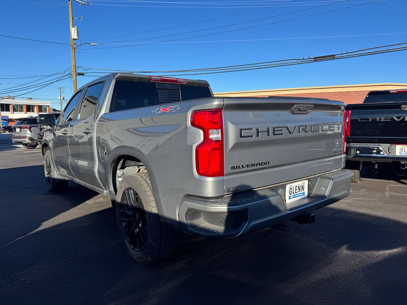 Used 2023 Chevrolet Silverado 1500 RST w/ Convenience Package II AWD/4WD image 4