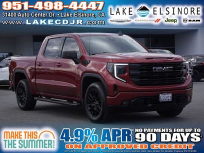 Used 2024 GMC Sierra 1500 Elevation w/ LPO, Elevation Black Package