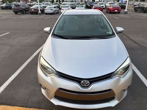 Used 2016 Toyota Corolla LE image 2