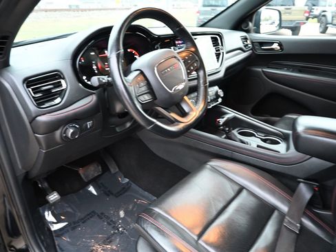 Used 2024 Dodge Durango GT image 9
