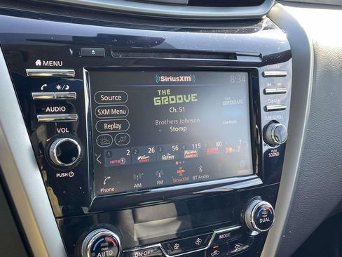 Used 2024 Nissan Murano SV image 25