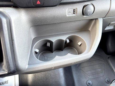 Used 2024 Ford Transit 250 Low Roof w/ Exterior Upgrade Package image 33