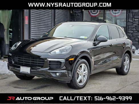 Used 2016 Porsche Cayenne image 1