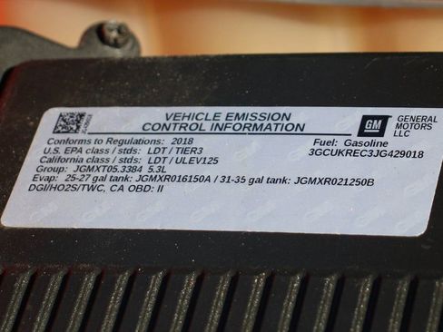 Used 2018 Chevrolet Silverado 1500 LT w/ Texas Edition image 13