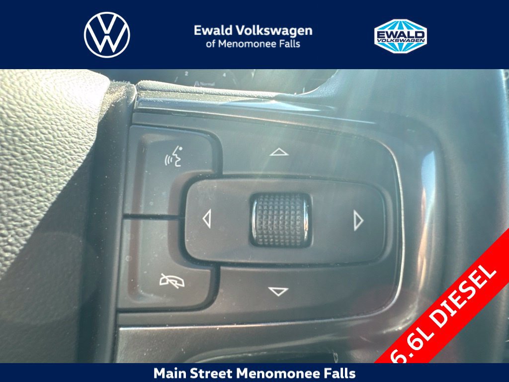 Used 2024 Chevrolet Silverado 3500 High Country w/ High Country Premium Package AWD/4WD image 16