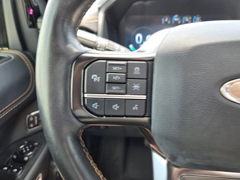 Used 2023 Ford Expedition Platinum AWD/4WD image 30