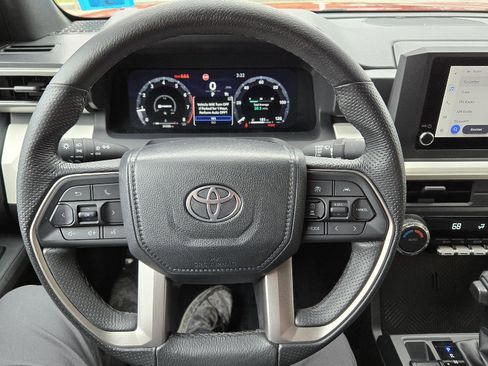 Used 2024 Toyota Tacoma TRD Off-Road AWD/4WD image 19