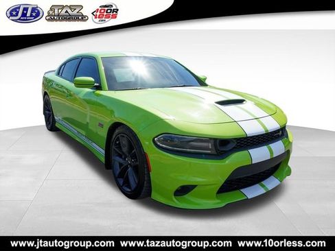 Used 2019 Dodge Charger Scat Pack RWD image 1