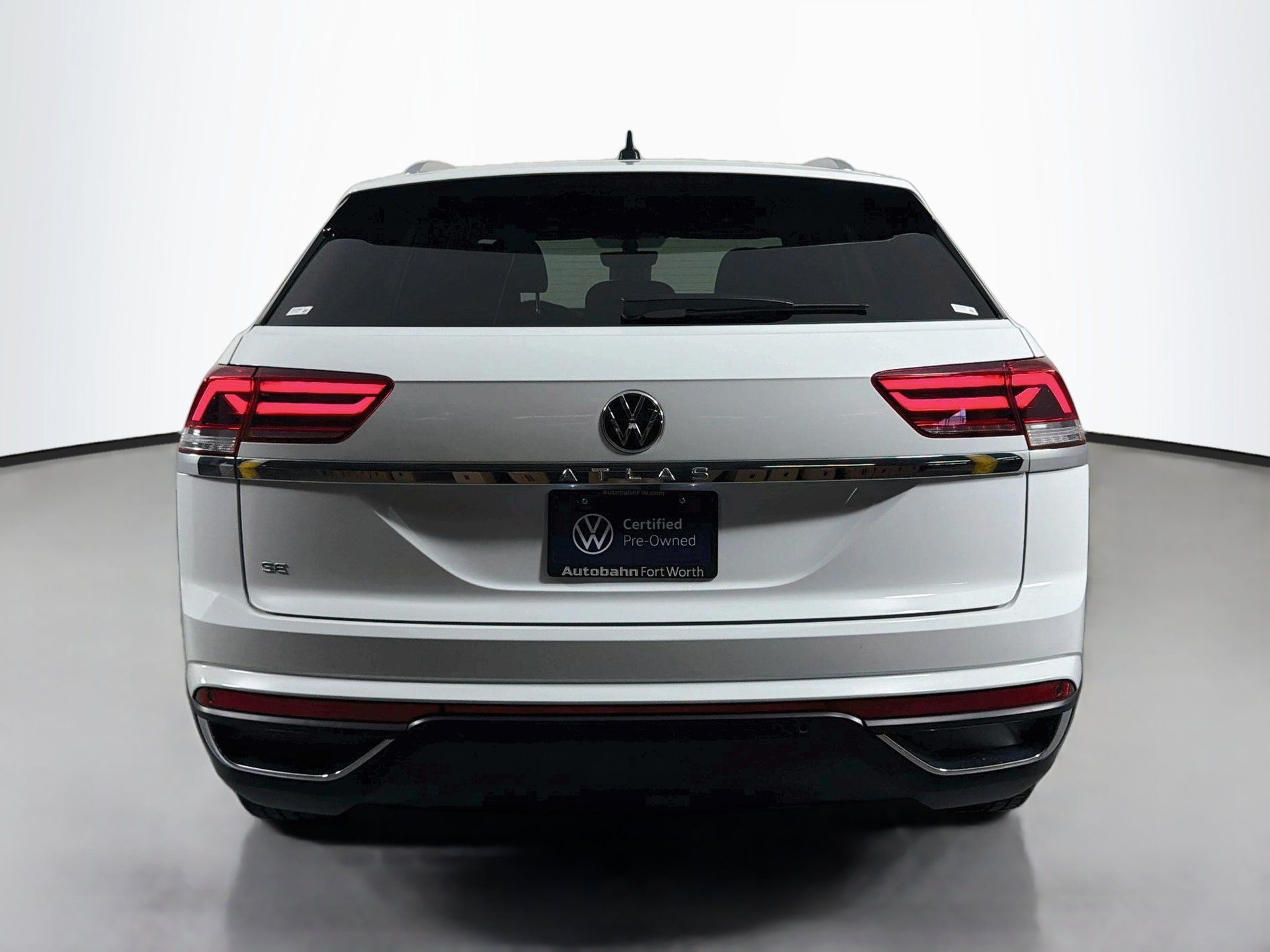 Certified 2023 Volkswagen Atlas Cross Sport SE FWD image 6