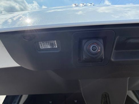 Used 2024 Buick Encore GX Sport Touring FWD image 5