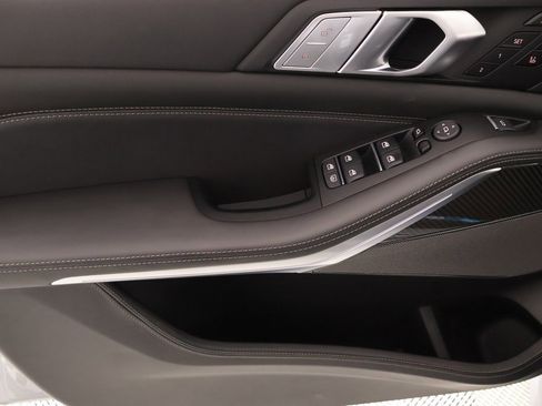 New 2026 BMW X7 M60i image 17