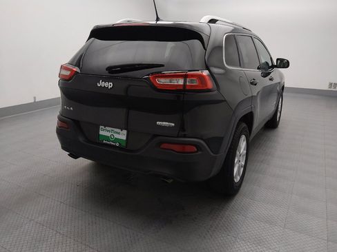 Used 2014 Jeep Cherokee Latitude AWD/4WD image 7