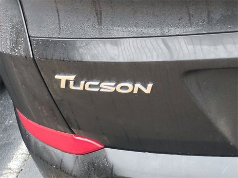 Used 2018 Hyundai Tucson SEL image 6