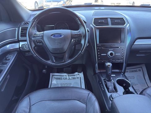 Used 2018 Ford Explorer Sport AWD/4WD image 17