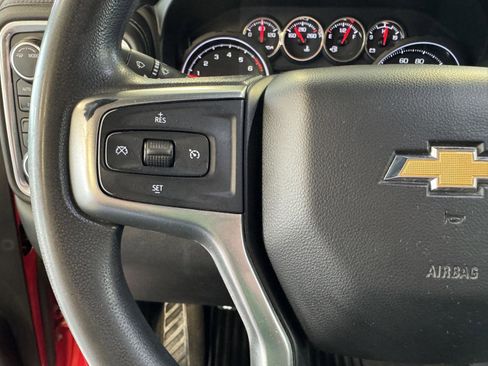 Used 2020 Chevrolet Silverado 1500 LT w/ Remote Start Package image 5