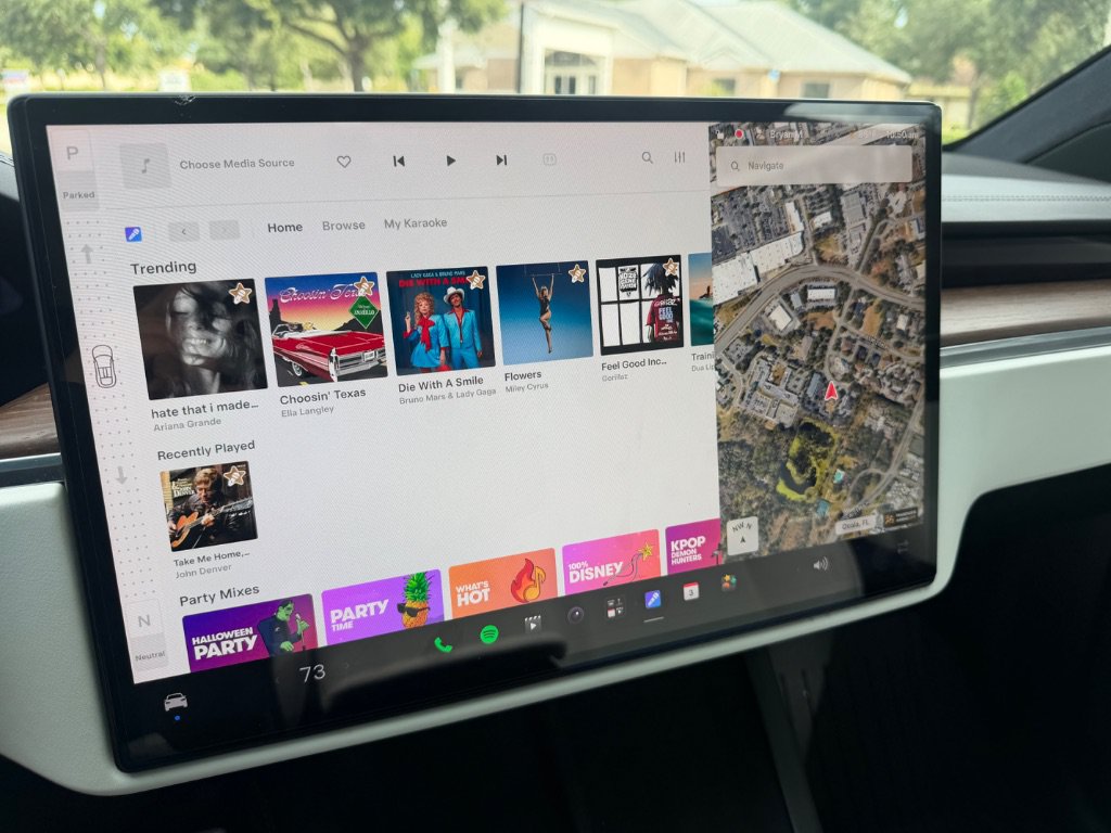 Used 2023 Tesla Model X AWD/4WD image 19