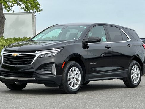 Used 2024 Chevrolet Equinox LT AWD/4WD image 8