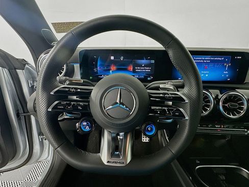 Used 2025 Mercedes-Benz CLA 35 AMG 4MATIC image 11