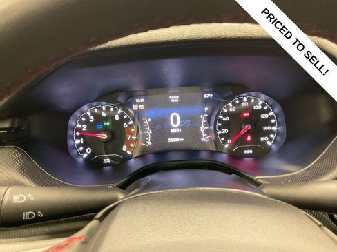 Used 2024 Jeep Compass Trailhawk image 2