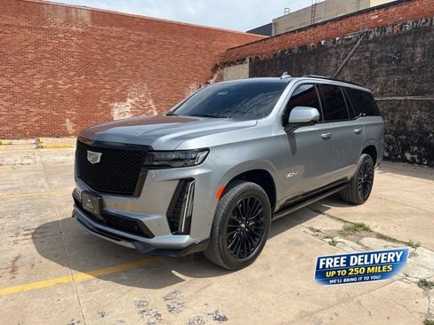 Used 2023 Cadillac Escalade V AWD/4WD image 1