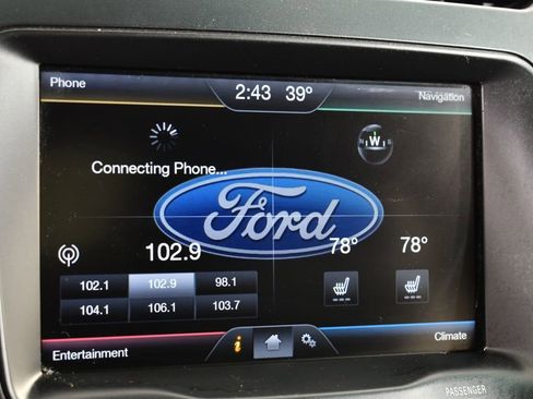 Used 2014 Ford Explorer XLT w/ Equipment Group 202A AWD/4WD image 29