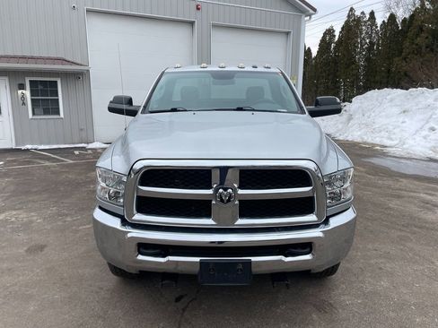 Used 2018 RAM 2500 Tradesman w/ Chrome Appearance Group image 3