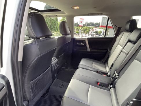 Certified 2024 Toyota 4Runner SR5 Premium w/ Moonroof Package AWD/4WD image 13