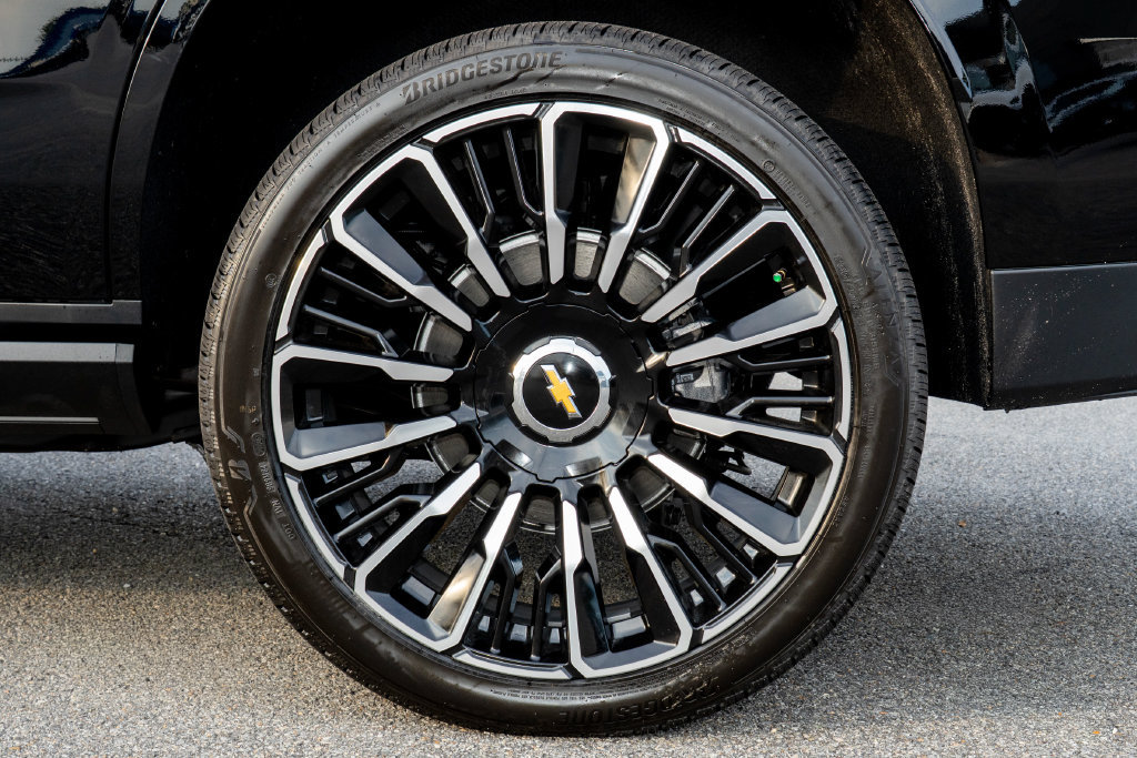 New 2026 Chevrolet Tahoe High Country AWD/4WD image 42