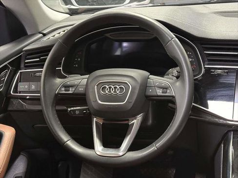 Used 2023 Audi Q8 Premium Plus w/ Premium Plus Package AWD/4WD image 19
