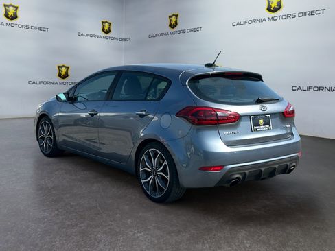 Used 2017 Kia Forte SX FWD image 3