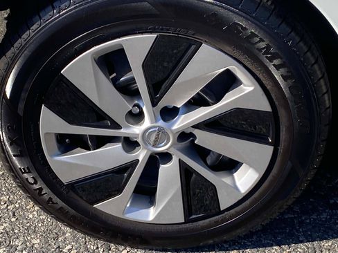 Used 2022 Nissan Altima 2.5 S FWD image 22