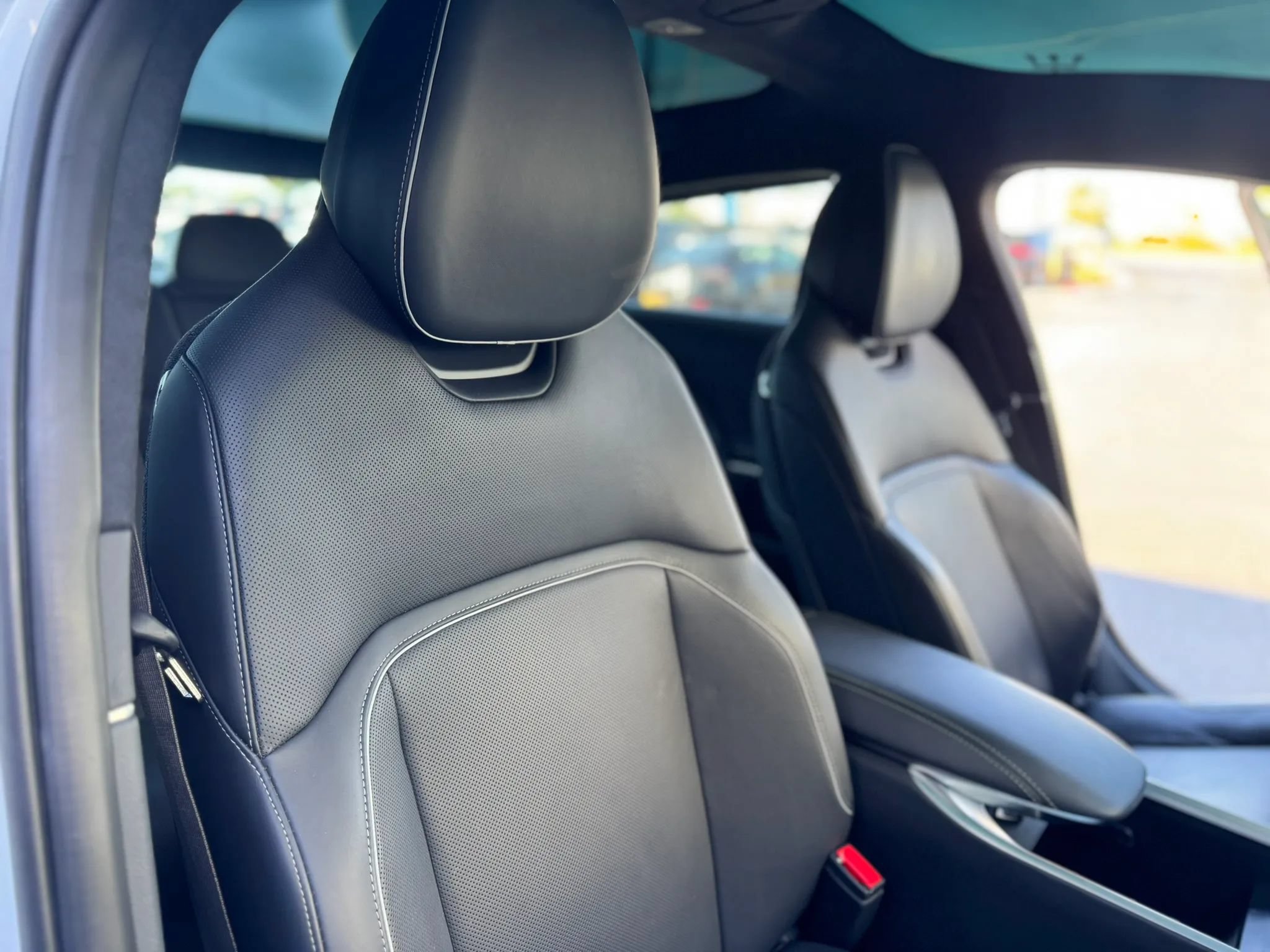 Used 2023 Lucid Air Touring AWD/4WD image 13