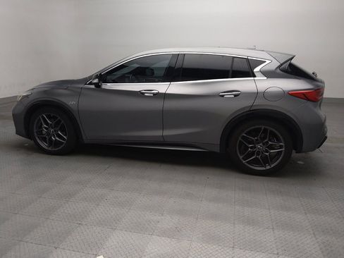 Used 2019 INFINITI QX30 Sport FWD image 3