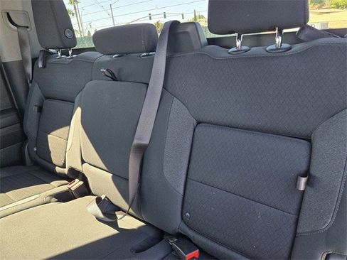 Used 2022 GMC Sierra 1500 Elevation image 12