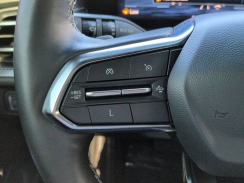 Used 2024 Chevrolet Traverse LT w/ Midnight/Sport Edition FWD image 23