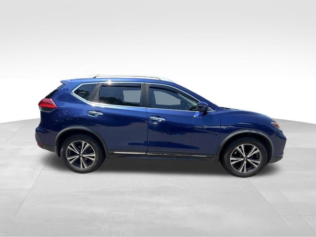 Used 2017 Nissan Rogue SL FWD image 8