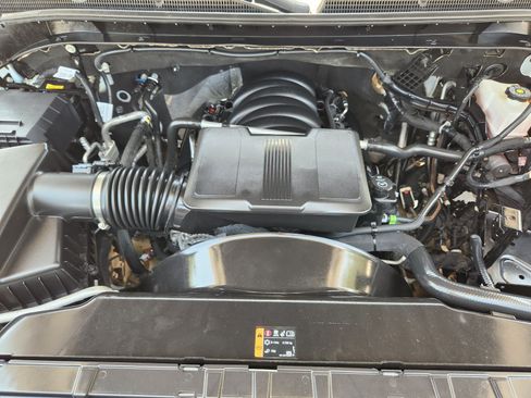 Used 2025 GMC Sierra 2500 Denali AWD/4WD image 24