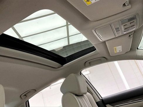 Used 2019 Honda Accord EX-L image 13