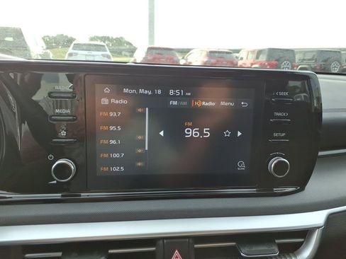 Used 2022 Kia K5 LXS AWD/4WD image 14
