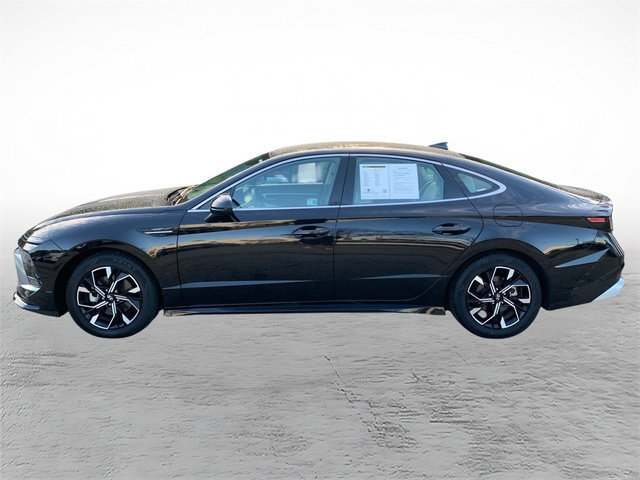 Used 2025 Hyundai Sonata SEL FWD image 6