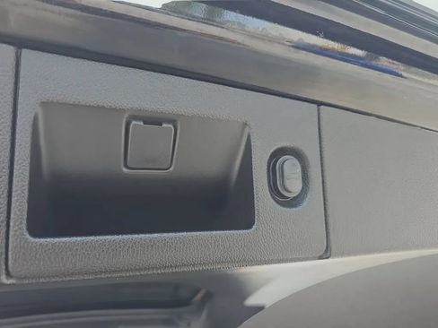 Used 2019 Chevrolet Tahoe LT AWD/4WD image 28